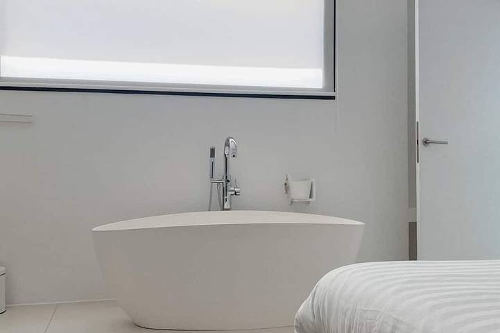Villa Luxe Vues Magnifiques mer et Montagne Piscine Chauffée 6 ch 6 sdb air co in Pinarellu, Zonza