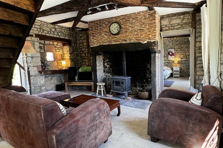 Location de vacances pour 10 personnes, avec jardin et terrasse à Chauffour-sur-Vell - 2