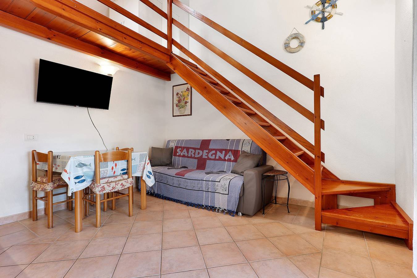 Appartement entier, Bilo Lu Impostu avec véranda et climatisation in Case Peschiera-Lu Fraili, San Teodoro