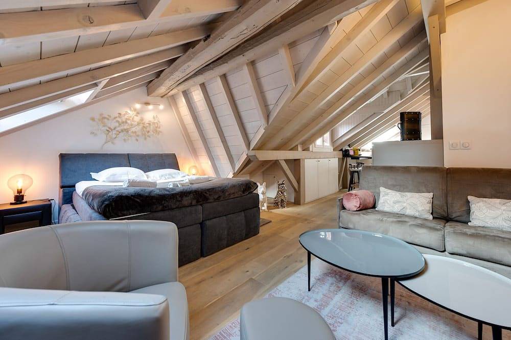Apartamento entero, El ático - Old Town Heart in Annecy, Región de Annecy