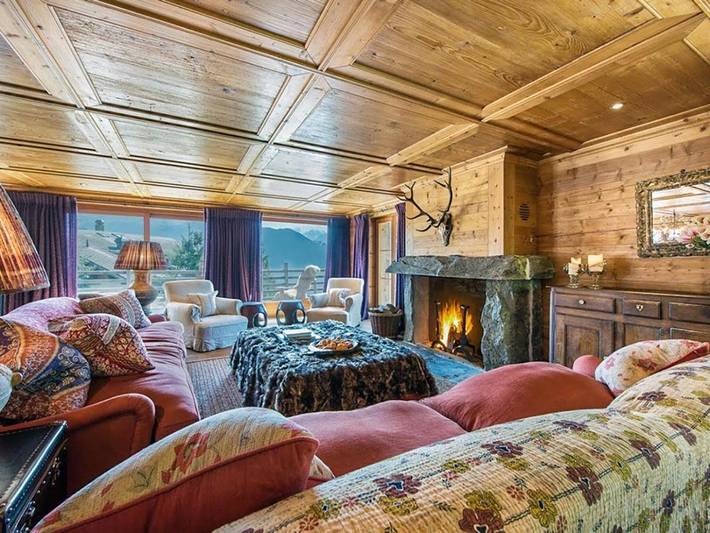 Ferienwohnung für 10 Personen, mit Balkon und Whirlpool sowie Terrasse und Pool