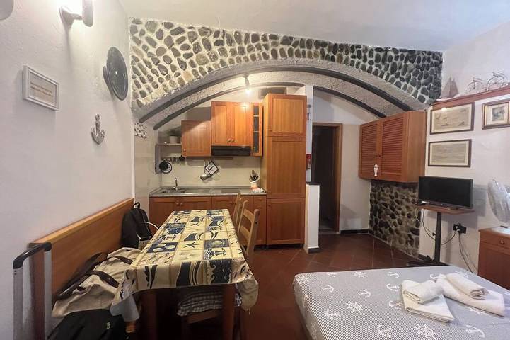 Appartamento intero, Appartamento a Vernazza nel parco naturale delle 5 Terre in Vernazza, Comune di Vernazza