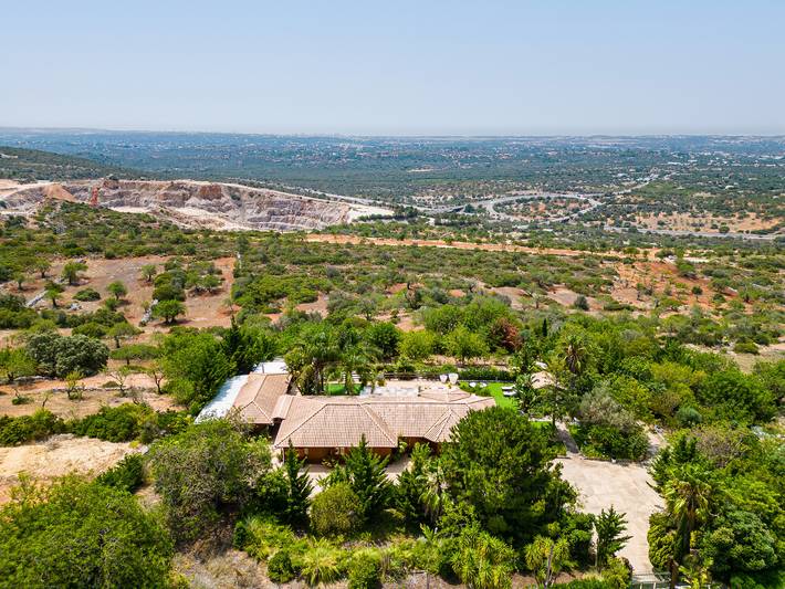 Location de vacances pour 7 personnes, avec jardin, animaux acceptés dans Boliqueime - 2