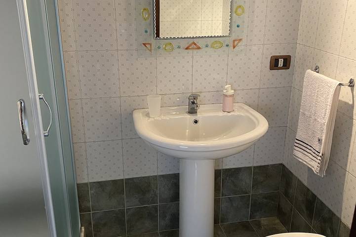 Appartement entier, Detached house and outdoor terrace in Mondello, Palerme