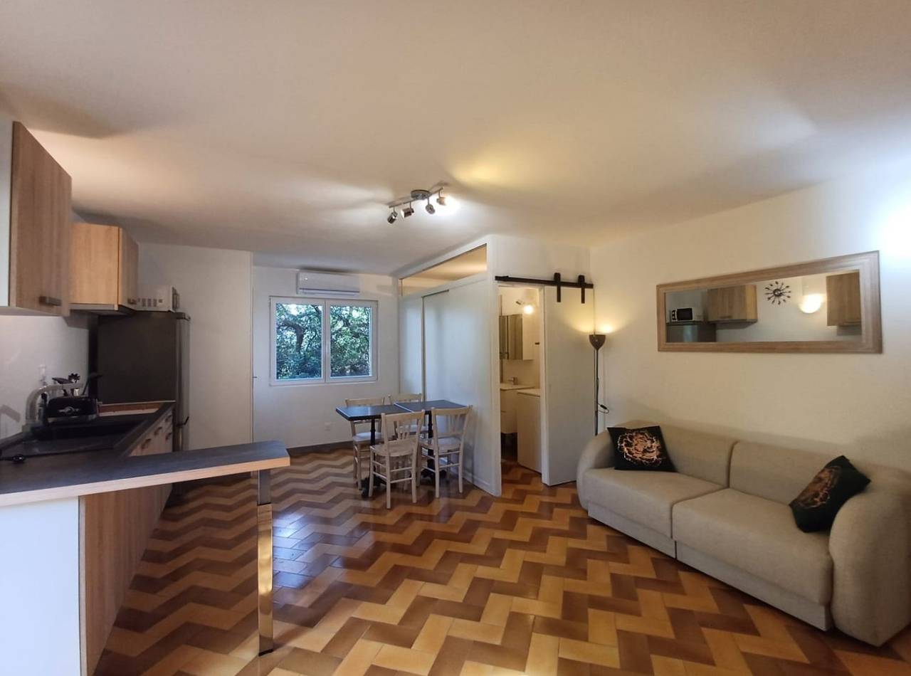 Grand studio rez-de-chaussée 2 Pers in Sotta, Arrondissement de Sartène
