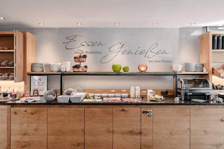 Hôtel pour 2 personnes, avec sauna ainsi que vue et jardin, adapté aux familles à Galtür - 3