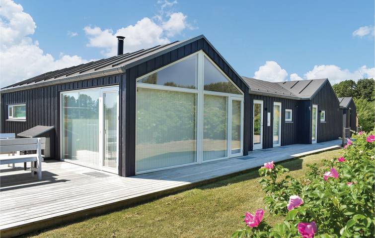 Ferienhaus für 6 Personen, mit Terrasse und Garten sowie Sauna in Lyngsbæk Strand - 2