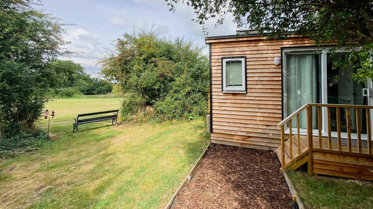 Shepherds hut Bath in Bitton, South Gloucestershire