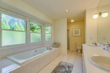 Vacation House for 10 Guests in Southold, North Fork, Picture 1