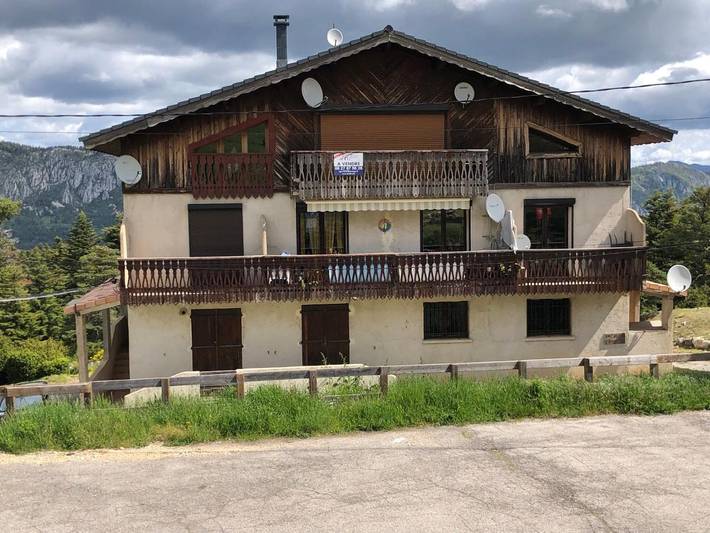Gîte pour 2 personnes, avec vue et balcon à Andon - 4