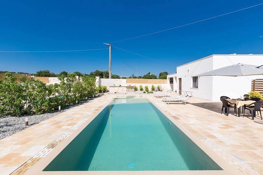 Valle D'itria In Wonderful Villa With Pool and Garden in Martina Franca, Province de Taranto