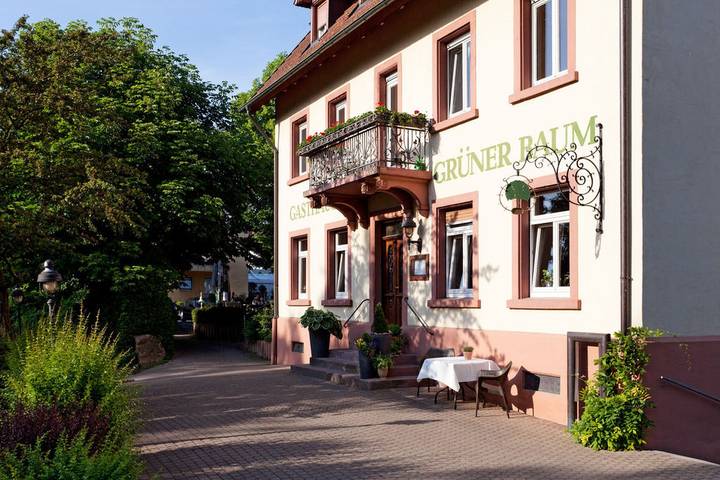 Hotel für 2 Personen, mit Terrasse und Garten in Merzhausen