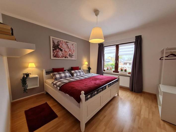 Ferienwohnung für 3 Personen, mit Terrasse und Garten