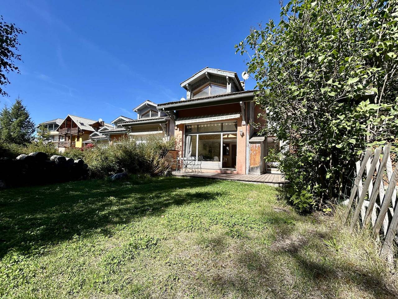 Gemütliches Chalet für 10 Personen, nahe Pisten, Terrasse, Wlan in La Salle-les-Alpes, Serre Chevalier