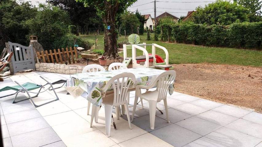Appartement de vacances pour 3 personnes, avec Terrasse ainsi que Jardin et Vue