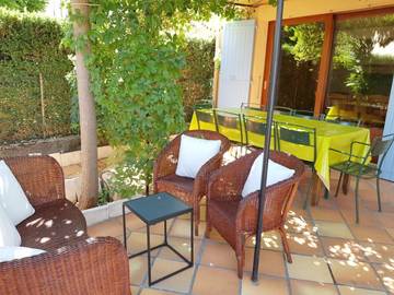 Gîte pour 8 personnes, avec jardin à Les Salles-sur-Verdon