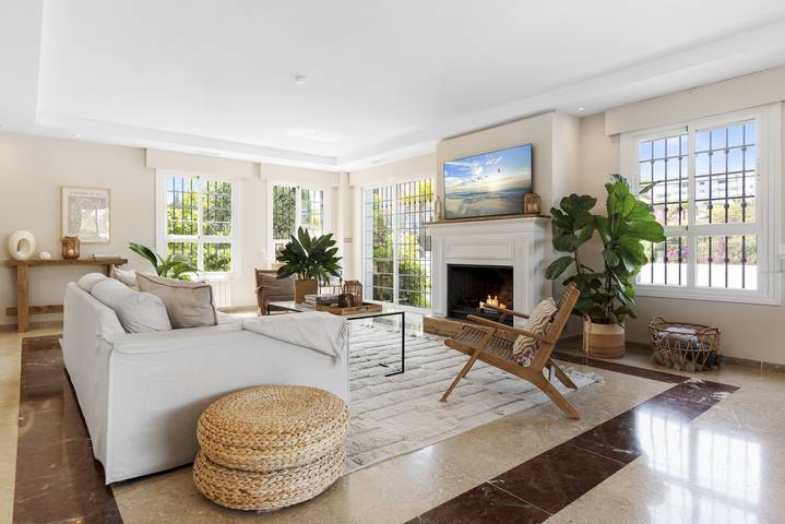 Casa rural para 8 personas, con jardín en San Pedro Alcántara - 4