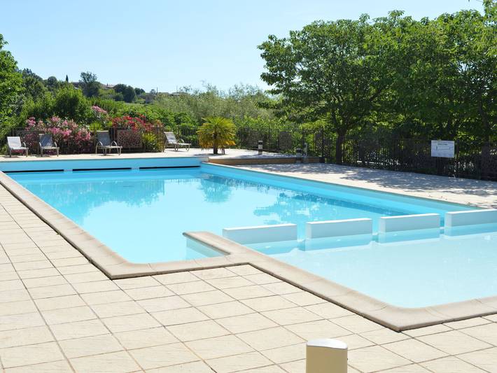 Ferienhaus für 8 Personen, mit Terrasse und Garten sowie Pool in Les Vans