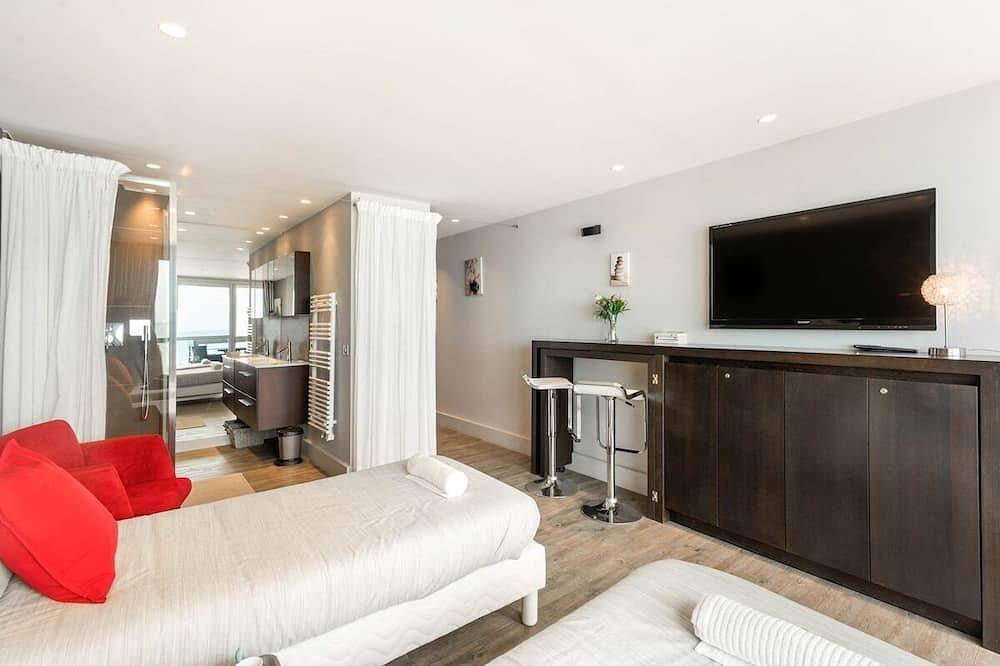 Appartement entier, Biarritz - Résidence Victoria surf - Face océan in Biarritz, Région de Bayonne