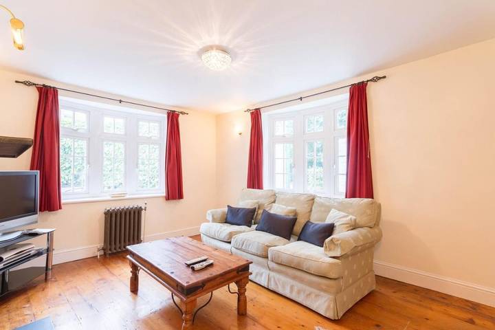 Gîte pour 5 personnes, avec Terrasse et Jardin à Londres - 2