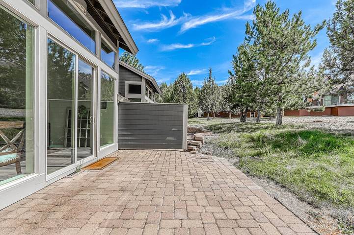 Vacation home for 8 people, with terrace and hot tub as well as pool and sauna in Oregon