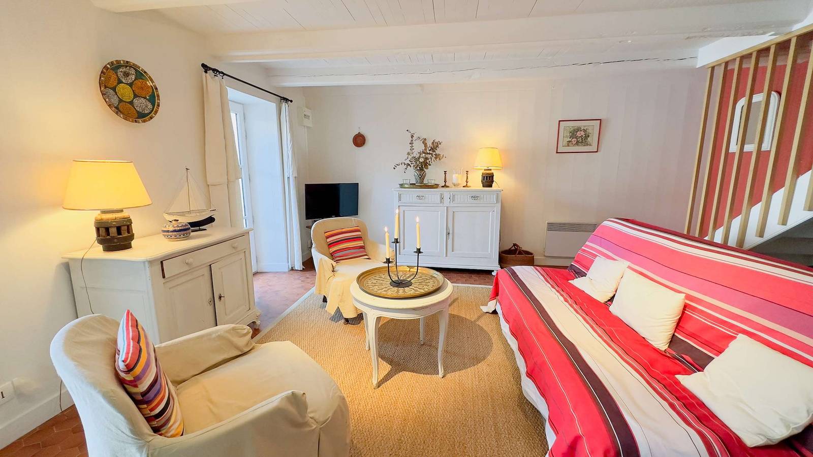 Apartamento vacacional entero, Maison de village proche du phare des baleines in Saint-Clément-des-Baleines, Isla de Ré