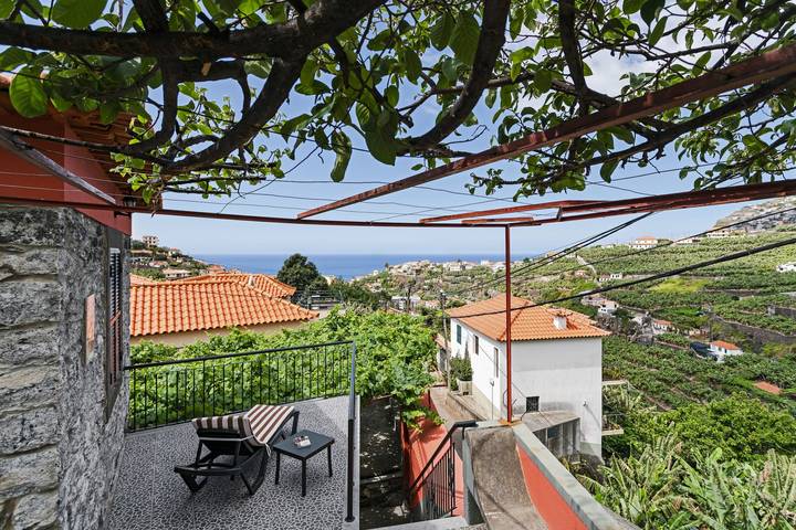 Casa de campo para 6 pessoas, com Varanda e Jardim em Câmara de Lobos
