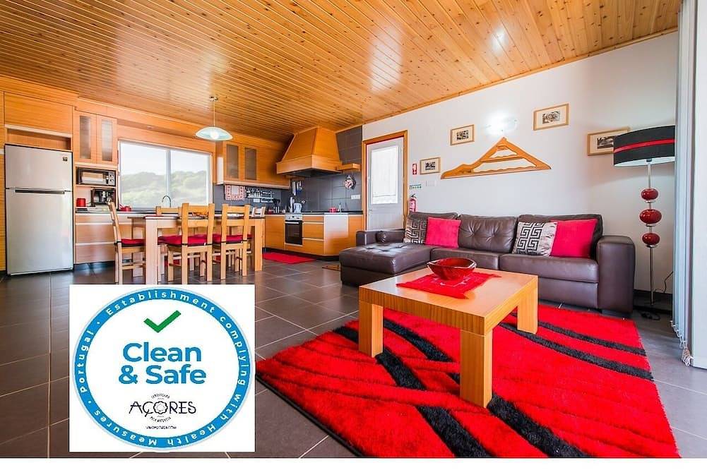 Agriturismo per 4 Persone in Calheta de Nesquim, Isola di Pico