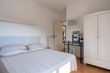 Bungalow pour 4 Personnes dans Commune de Sanremo, Province d'Imperia, Photo 3