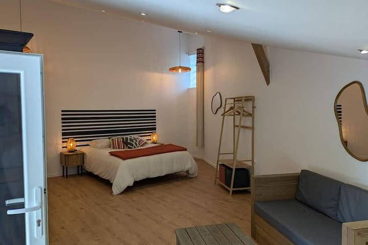 Gîte pour 6 personnes, avec terrasse et jardin à Razac-de-Saussignac - 3