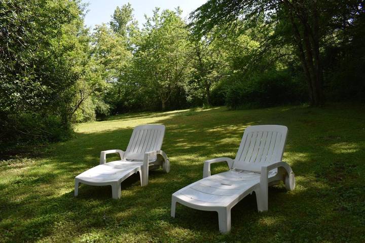 Location de vacances pour 2 personnes, avec terrasse et jacuzzi, animaux acceptés à Le Buisson-de-Cadouin - 4