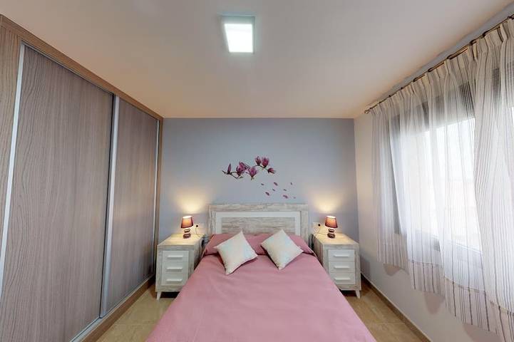 Apartamento entero, Apartamentos cerca de la playa. En el centro del pueblo con todos los servicios. in Playa de los Barquicos (Carboneras), Carboneras