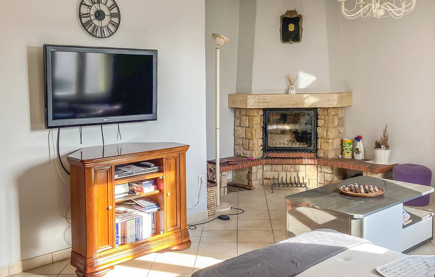 Oasis au bord de la piscine - 2,5 km d'Orange in Orange, Vaucluse