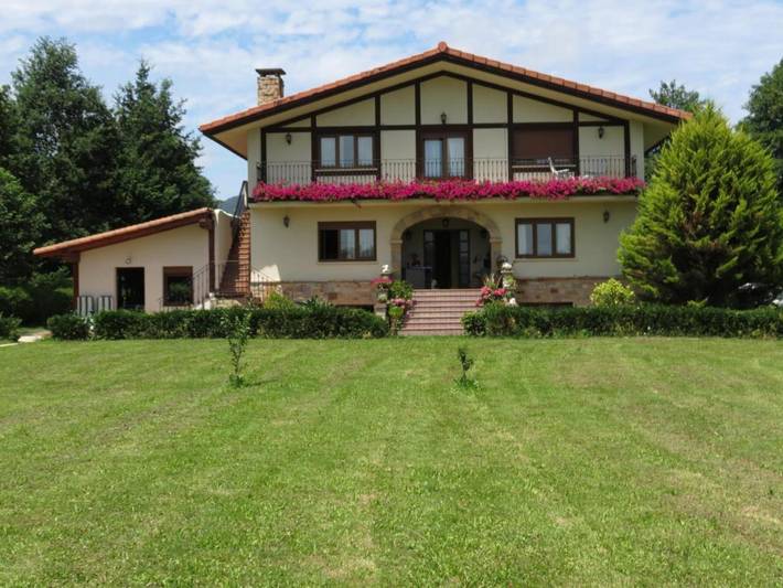 Casa rural para 2 personas, con Balcón y Terraza además de Jardín y Vistas en Vizcaya - 2
