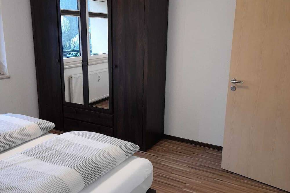 Ganze Wohnung, Helle und freundliche Ferienwohnung (70qm) mit Balkon in Schöllkrippen, Spessart-Mainland