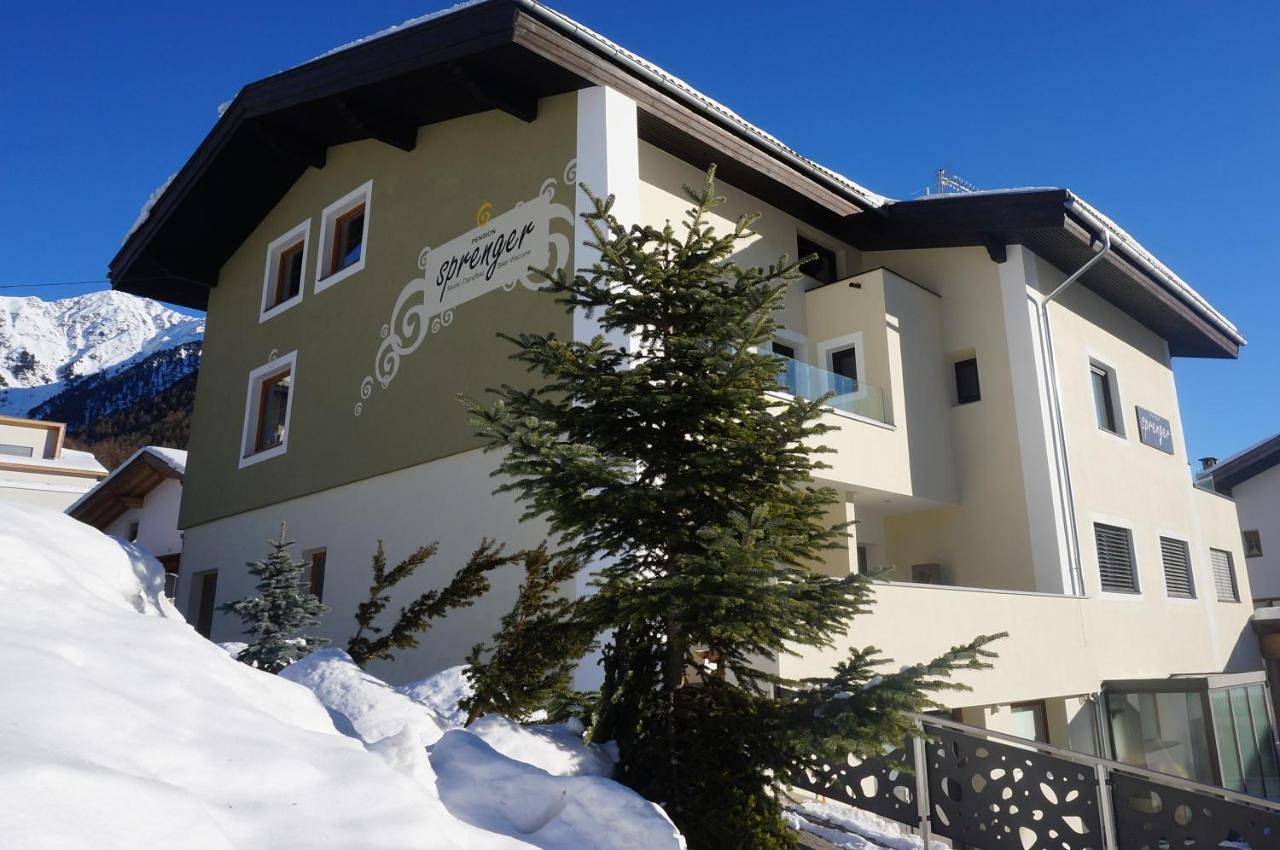 Pension Sprenger in San Valentino alla Muta, Curon Venosta