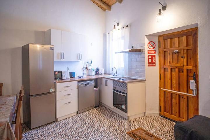 Casa rural para 6 personas, con Terraza además de Piscina y Vistas en Aroche - 3
