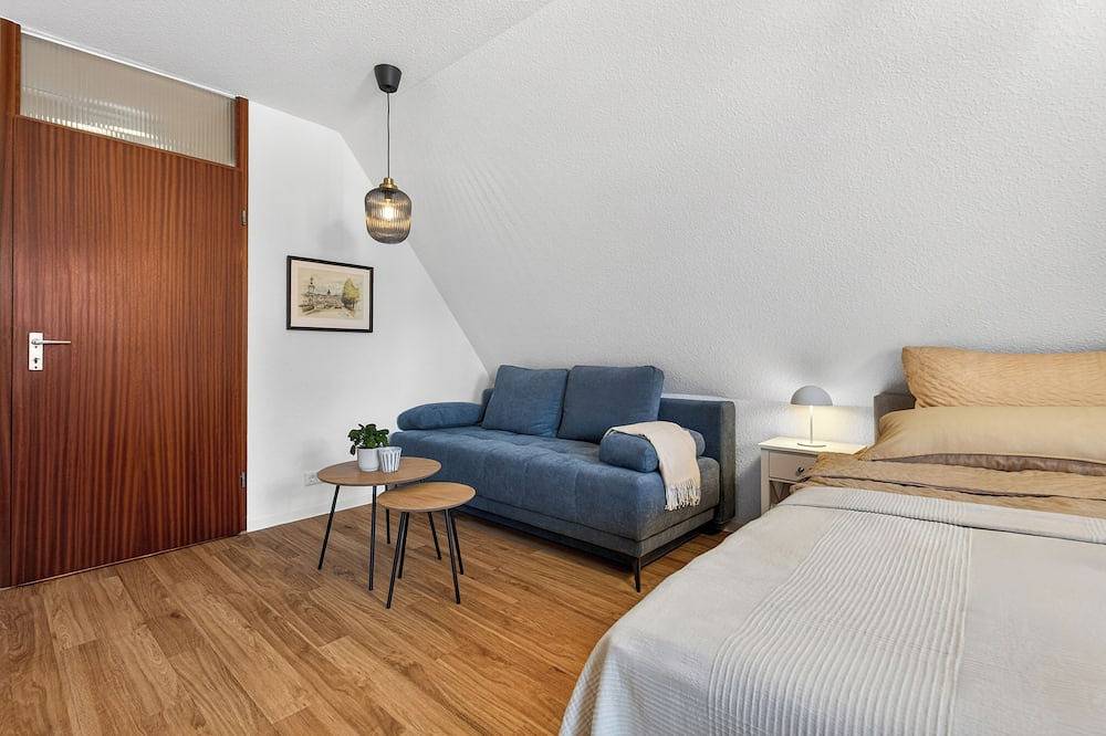 Ganze Wohnung, Alb & Altstadt - Ferienwohnung mitten in der Ettlinger Altstadt in Ettlingen, Rheinebene