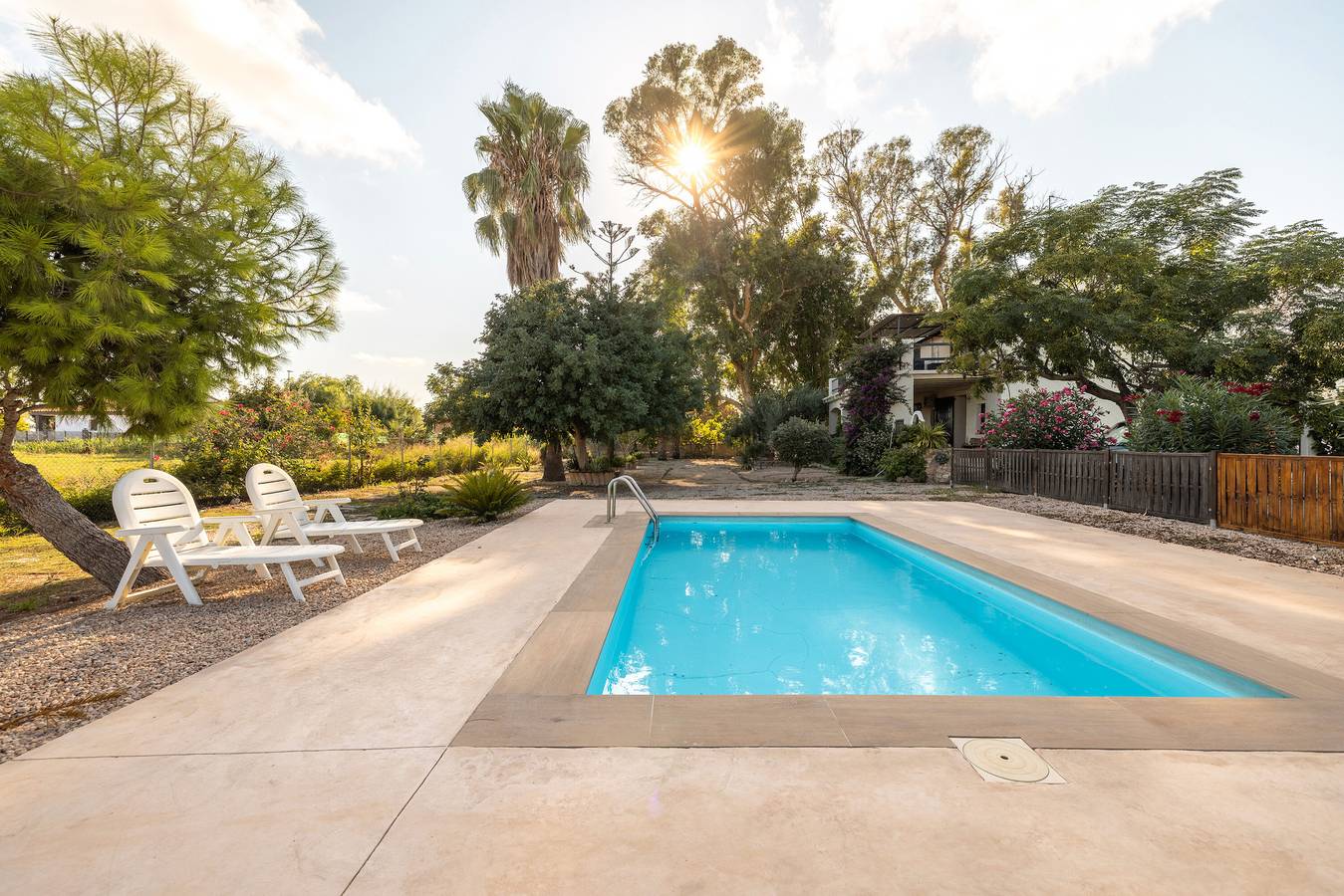 Holiday Home 'Casa Sorrapa' with Lake Views, Wi-Fi and Air Conditioning in La Cava, Terres de l'Ebre