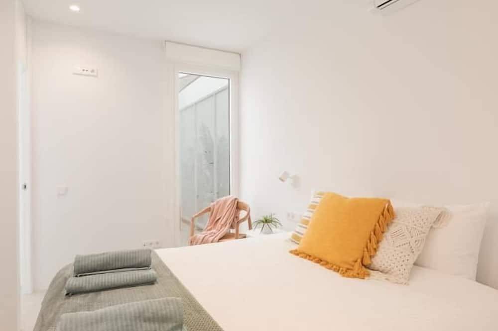 Apartamento entero, Marsalada - Apartamento en primera línea de playa con vistas al mar in Puzol, Costa de Valencia