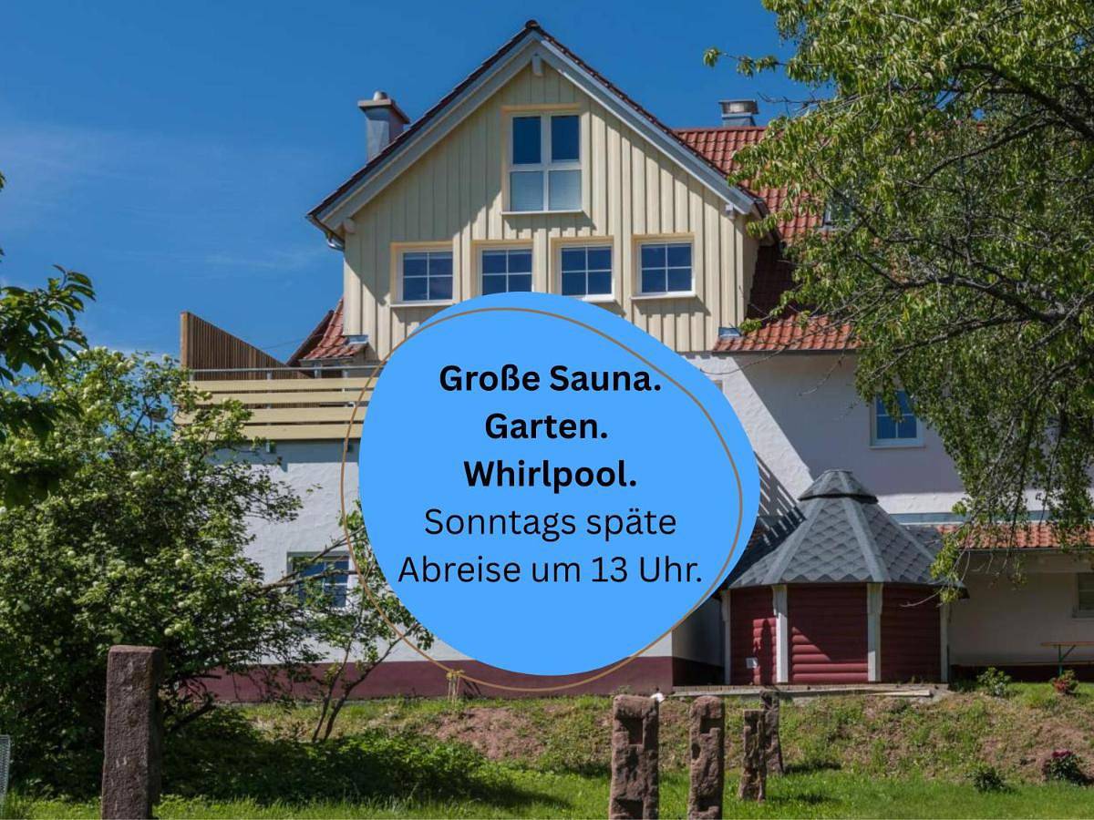 Landhaus Seewald: Große Sauna, Garten | See 5 Min. | 20 Personen in Seewald, Nordschwarzwald
