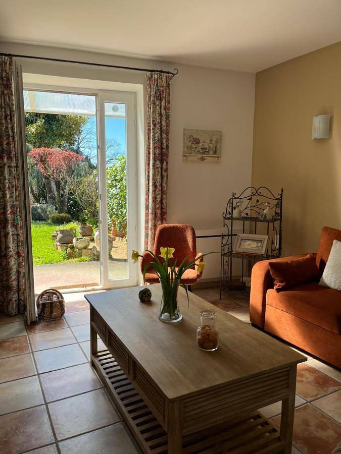 Location de vacances pour 4 personnes, avec jardin à La Chapelle-Aubareil - 3