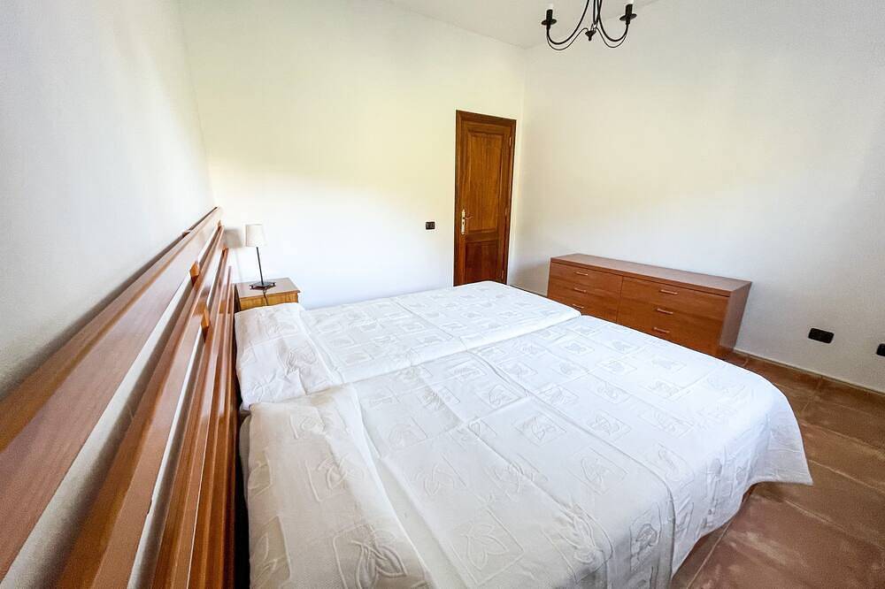 Casa Emblemática con terraza y vista a la montaña in Fontanales, Moya