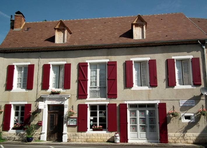 Chambre d’hôte pour 2 personnes, avec Jardin et Piscine