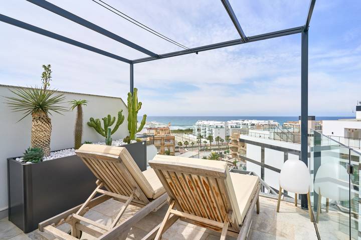 Ganze Wohnung, Ferienwohnung 'Casa De La Luz' mit Meerblick, Wi-Fi und Klimaanlage in Torrox Costa, Torrox