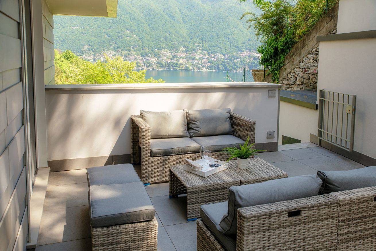 Ganze Wohnung, Ferienwohnung für 5 Personen mit Balkon/Terrasse in Cernobbio, Comer See