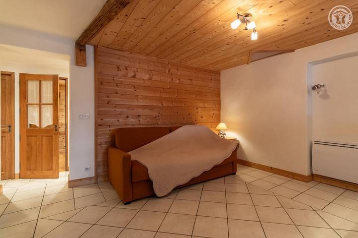 Chalet pour 4 personnes, avec terrasse dans Massif du Mont-Blanc - 4