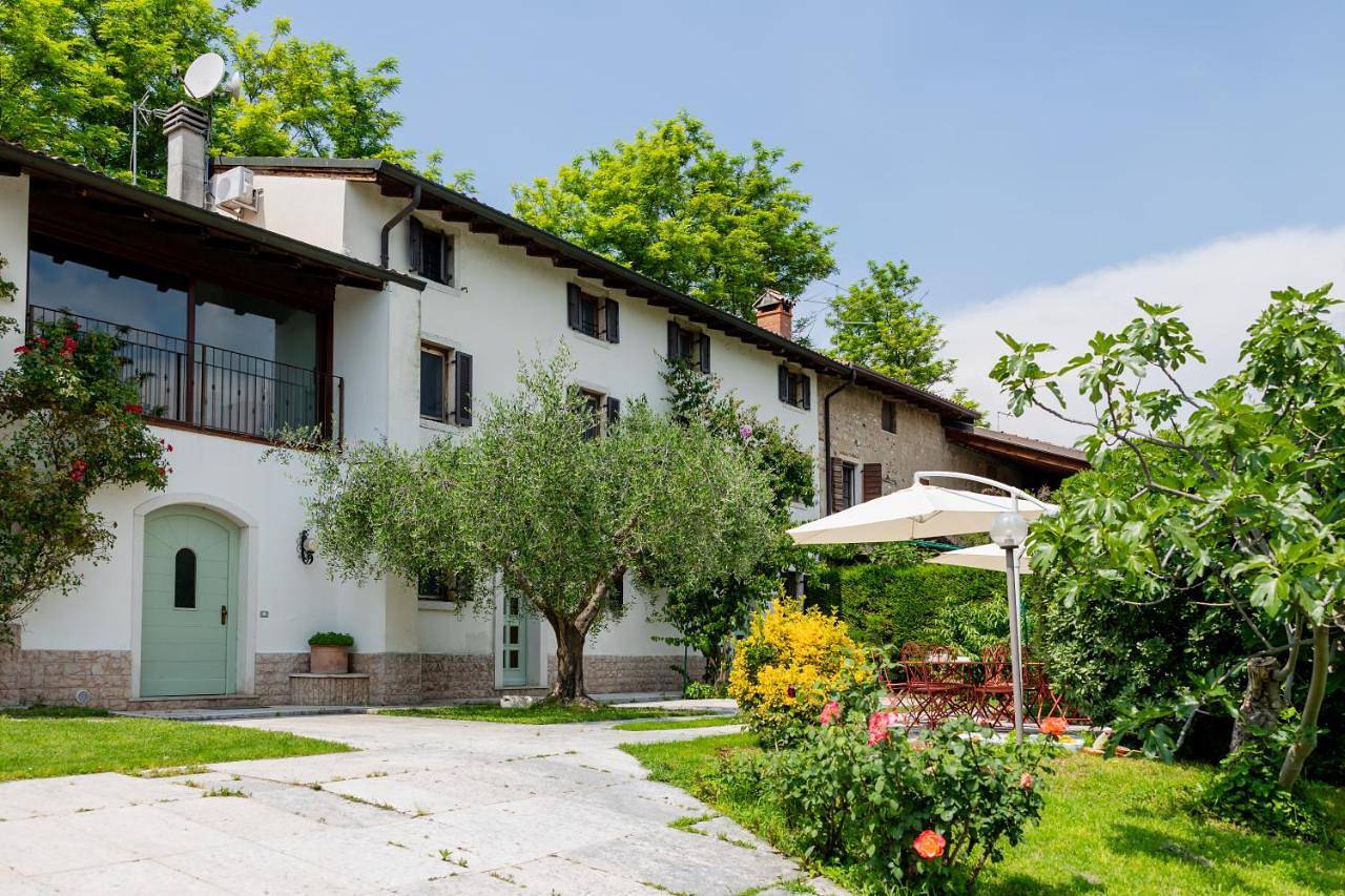 Bubamara - Bed and Breakfast in Lazise, Gardasee-Berge