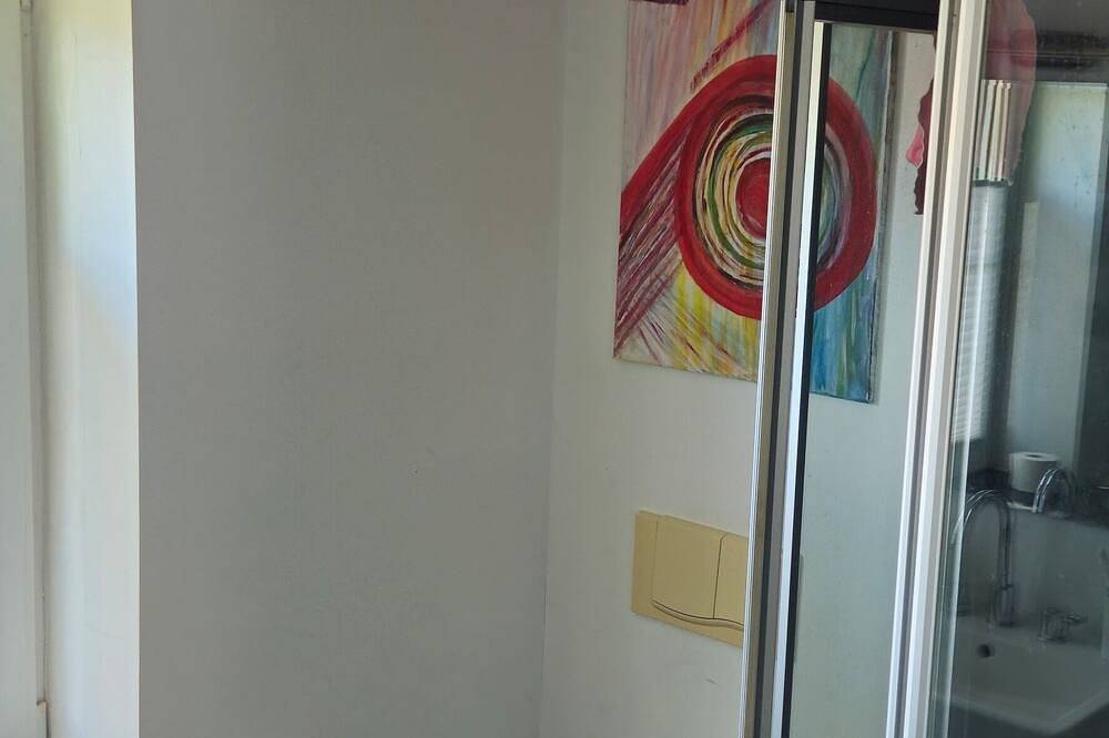 Ganze Wohnung, Beautiful Studio Apartment in Nordhausen, Region Nordhausen