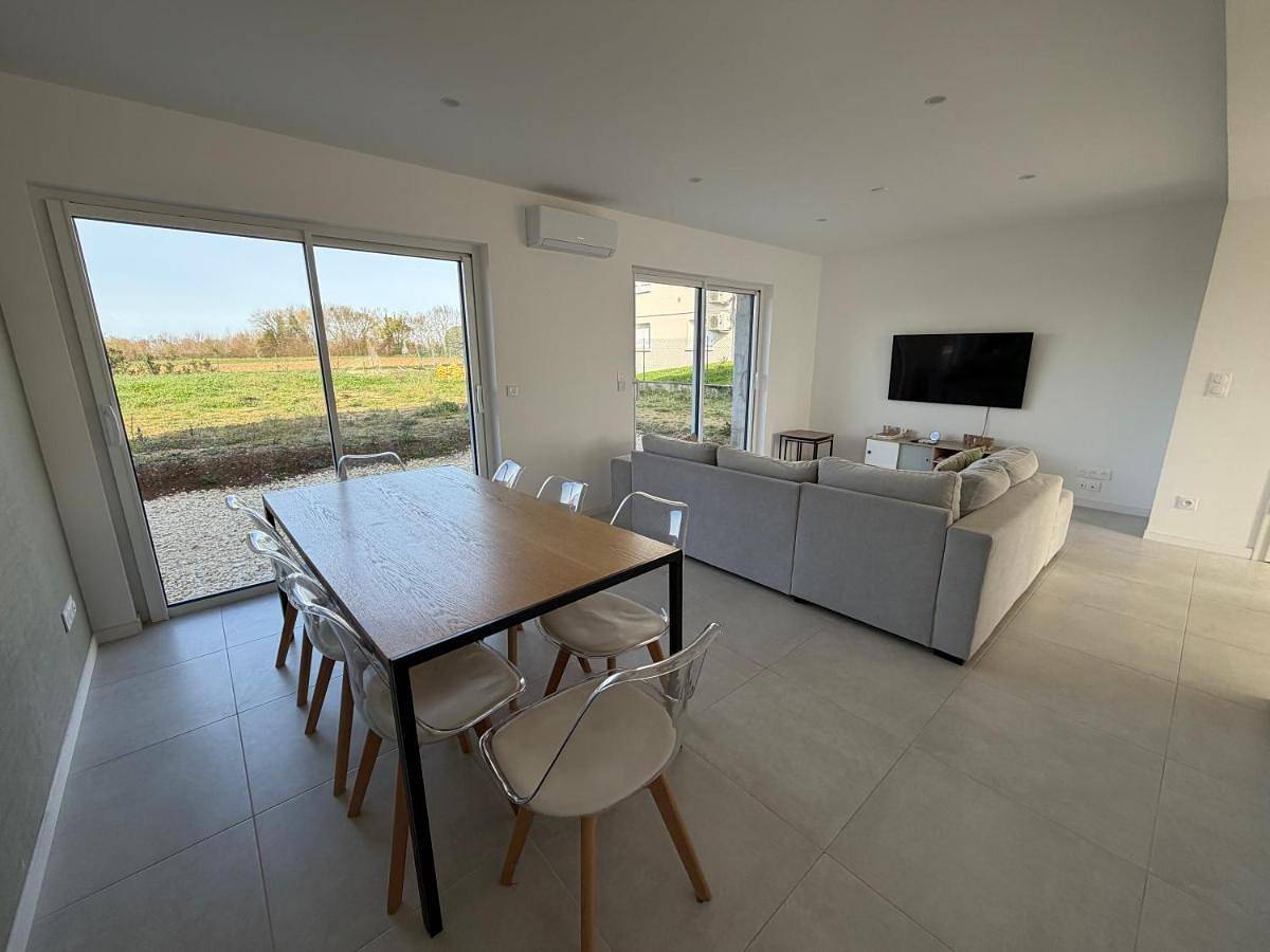 Appartement entier, Villa Champs et Mer in Salles-sur-Mer, Région de La Rochelle